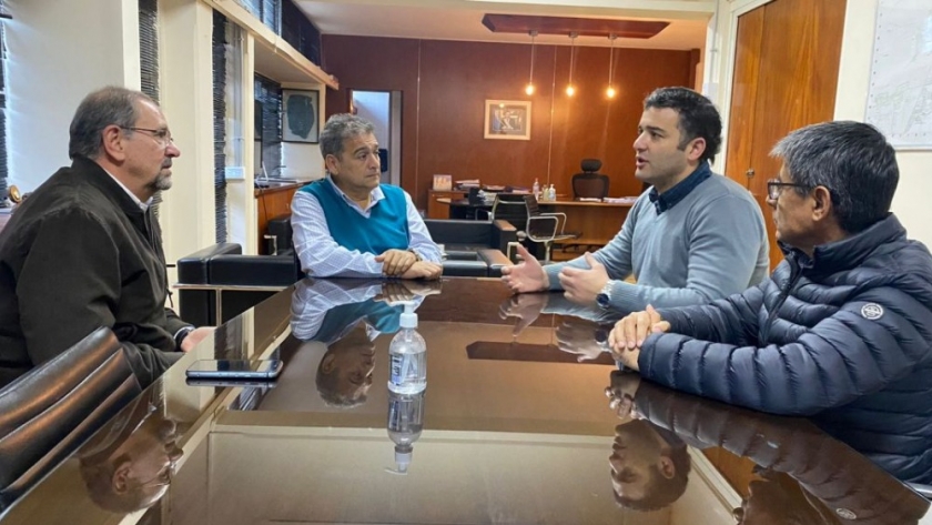 Evalúan el avance de las obras para reforzar el abastecimiento de agua del Sistema Itiyuro, provincia de Salta