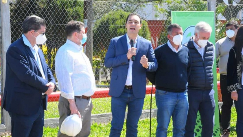 En Esquina Valdés inauguró una obra energética clave y habló de generar condiciones para el desarrollo industrial