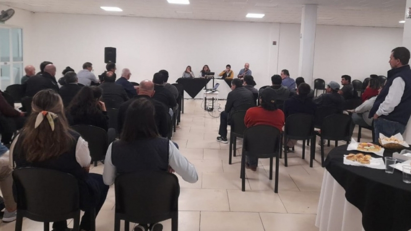 Corrientes: Continúan las acciones de prevención y manejo del virus rugoso del tomate