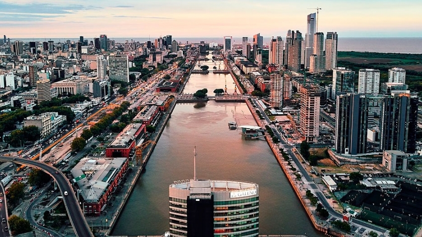 Licitación en el Puerto de Buenos Aires quedó para el 20 de marzo del 2020