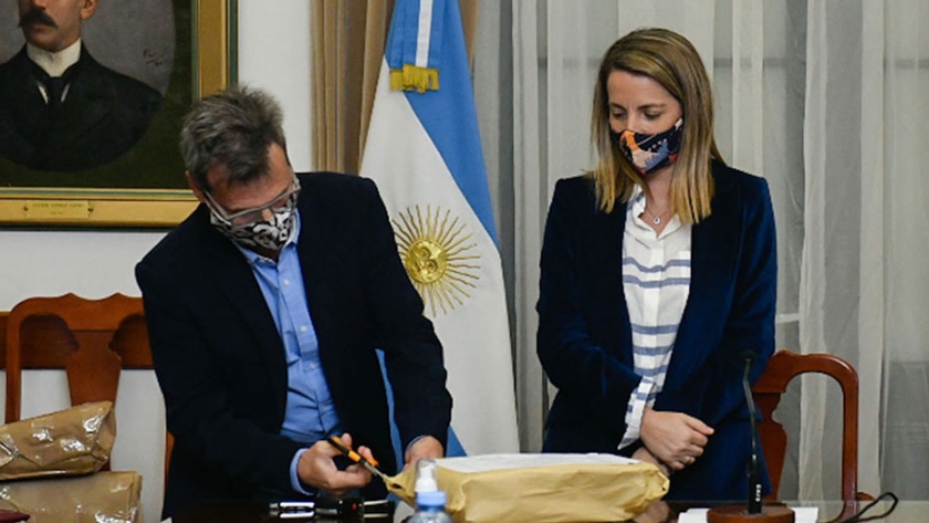 Se realizó la apertura de sobres para la obra de ampliación de red de gas natural para Victoria