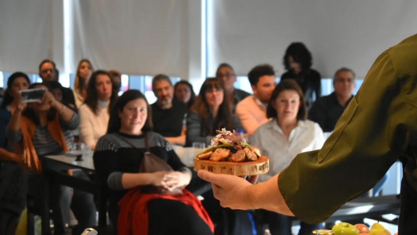Río Negro presentó su exquisita gastronomía y producción en Buenos Aires