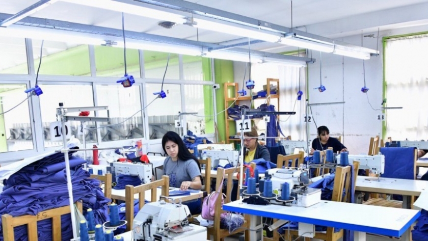 Sector textil: Superó la producción de 100 mil prendas en seis meses de trabajo