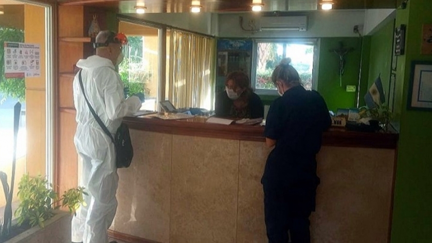Ambiente realiza tareas de instrucción y control de procedimientos de manejos de residuos en hoteles