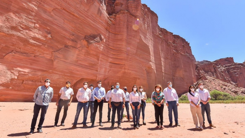 Quintela promueve el turismo como una de las actividades generadora de oportunidades laborales y divisas para los riojanos