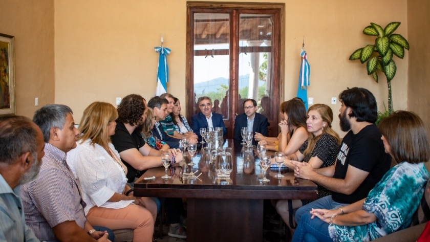 El Gobernador mantuvo una reunión de trabajo con los legisladores provinciales