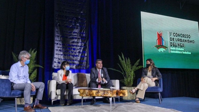 El gobernador abrió el 1º Congreso Urbanístico del NEA “Hacia ciudades sostenibles e inclusivas”