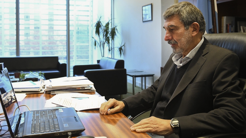 "La soberanía de los países y el bienestar de la sociedad radica en el dominio del conocimiento"