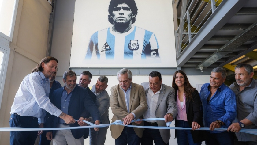 El presidente participó de la inauguración del D.A.M Stadium