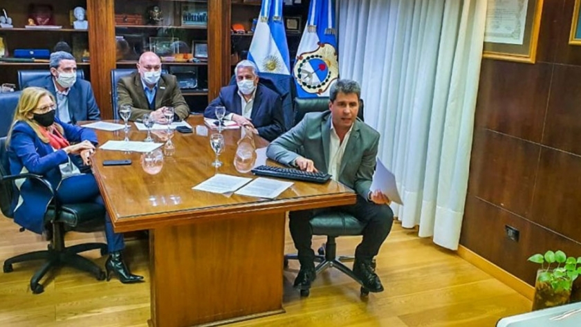 Uñac encabezó videoconferencia con los ministros Kulfas, Guzmán y De Pedro