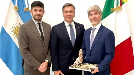 Chaco impulsa su industria del mueble y las artesanías locales mediante una misión institucional en Italia