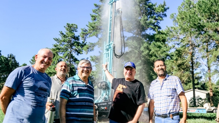 Passalacqua inauguró obras hídricas en el barrio del Lago de Candelaria