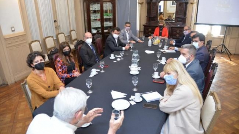 Minetti advirtió que Tucumán tendrá una sequía prolongada en el verano