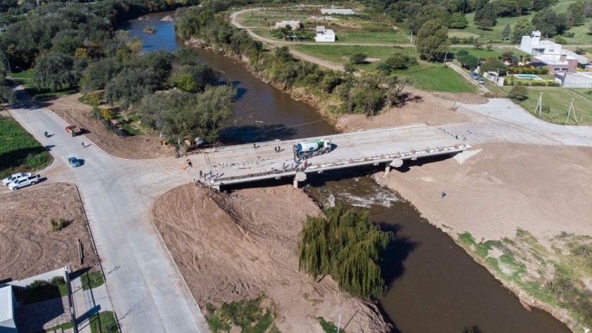 Villa María: avanza la construcción del nuevo puente urbano