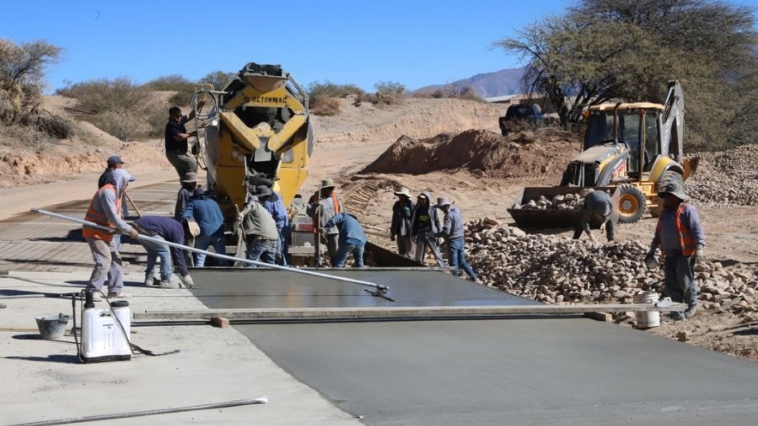 Salta financiará la pavimentación de casi 17 kilómetros de la ruta 40 entre Molinos y Seclantás