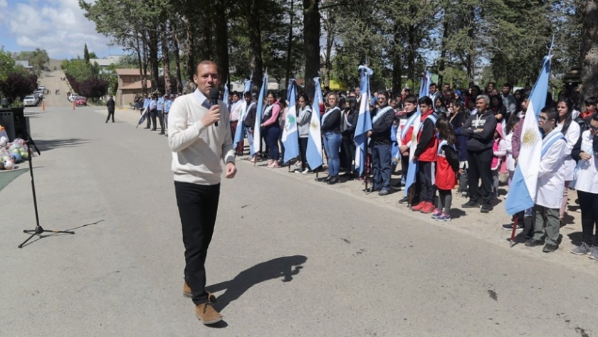 Gutiérrez participó del acto por el 112º aniversario de Andacollo