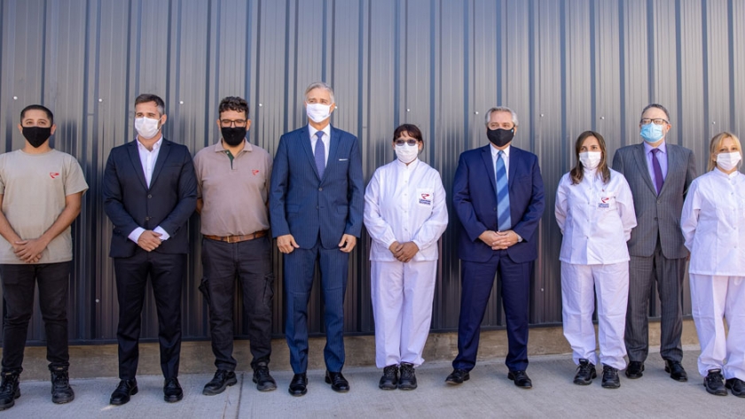 Alberto Fernández visitó la planta del laboratorio Richmond que invertirá 80 millones de dólares en el país