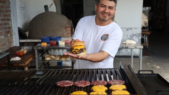 De la adversidad al éxito: el emprendedor que transforma vidas con hamburguesas