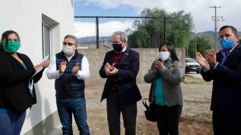 Raúl entregó viviendas y anunció un nuevo Plan  de Viviendas 2020
