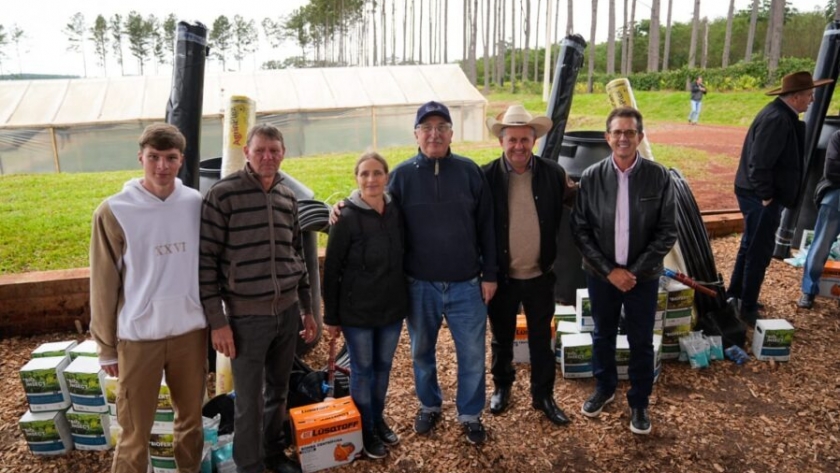 Passalacqua lanzó una nueva etapa de apoyo a productores misioneros