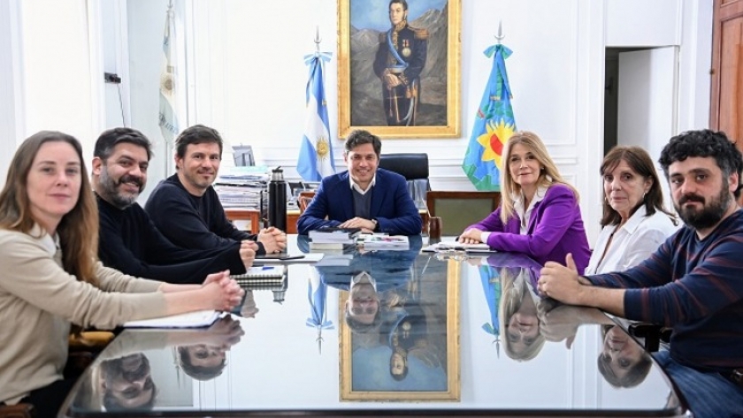 Kicillof recibió a los titulares de los bloques legislativos de Unión por la Patria