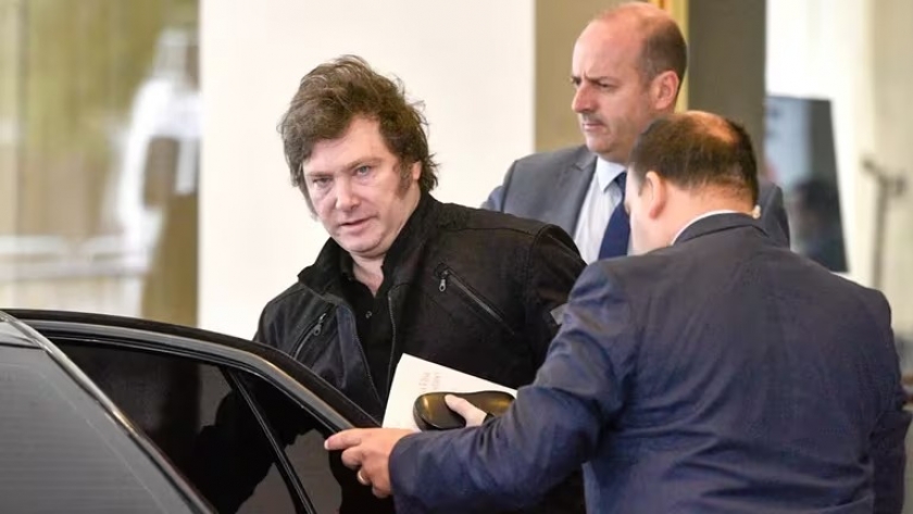Javier Milei defendió el DNU que desregula la economía y advirtió que anunciará más medidas