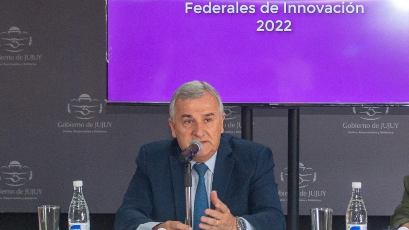 Morales entregó recursos para el desarrollo de proyectos de innovación