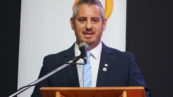 Colón busca consolidarse como polo turístico del litoral mediante un nuevo acuerdo estratégico