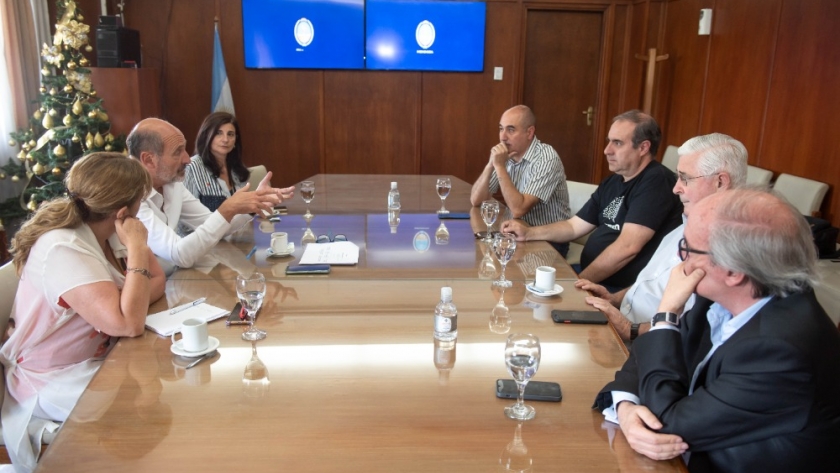 El ministro Vargas Arizu se reunió con las titulares de ProMendoza y del Emetur