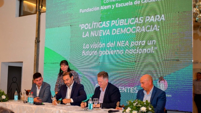 El gobernador Valdés rubricó un convenio para plasmar la visión de Corrientes sobre el futuro del país hacia el próximo Gobierno nacional