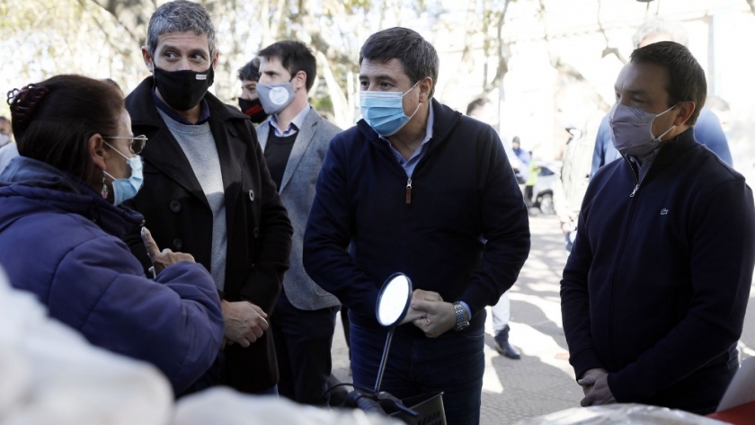 Arroyo puso en marcha la “Canasta Ahorro” de las Ferias Populares