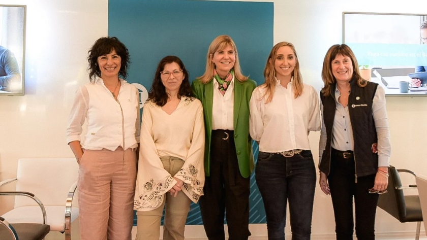 Con el principal foco en la línea de crédito para agro, se realizó la inauguración formal del stand del Banco Nación