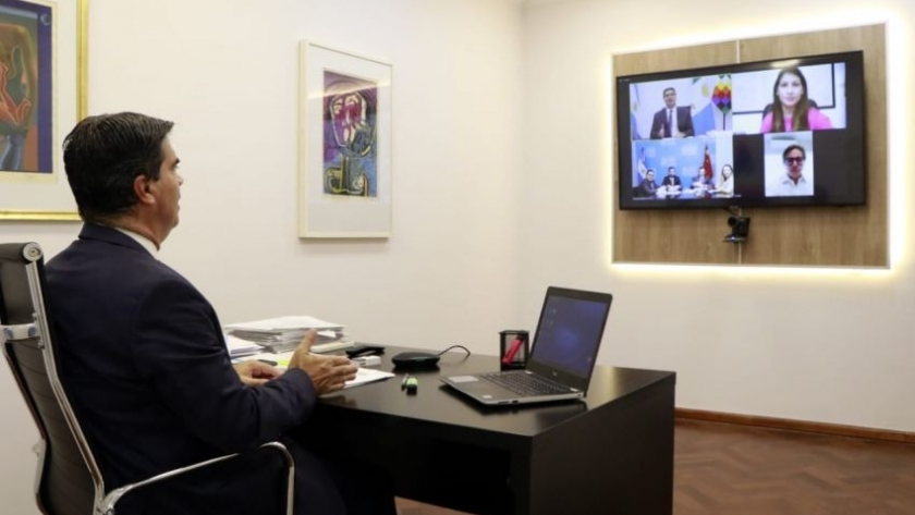 Capitanich y el embajador Vaca Narvaja gestionan financiamiento para obras y proyectos de intercambio con China