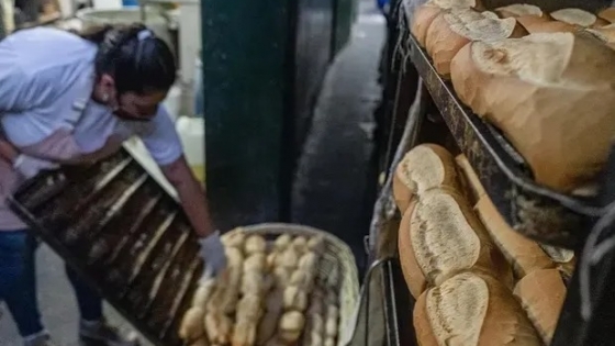 Fideicomiso del trigo: el Gobierno aumentó un 7,6 % el valor de la harina subsidiada