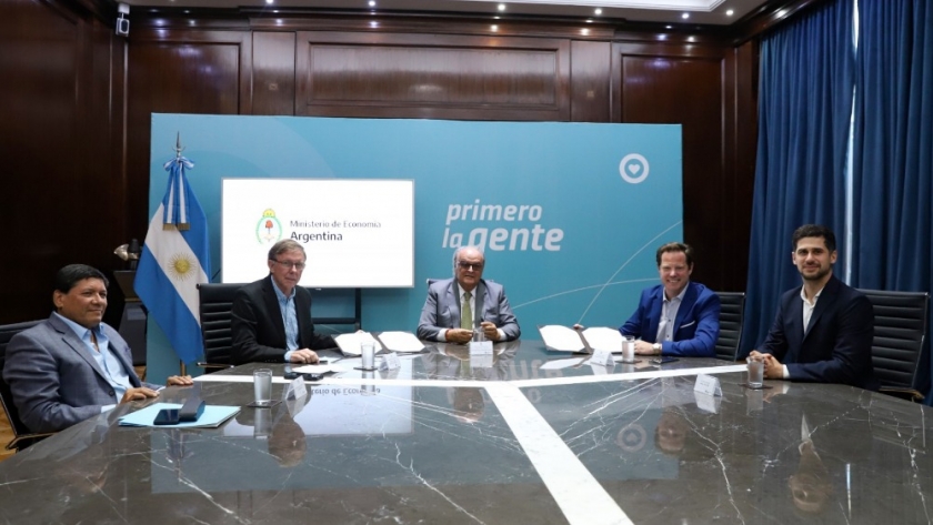 El Gobierno lanza créditos de inversión para sectores agroindustriales impactados por la sequía
