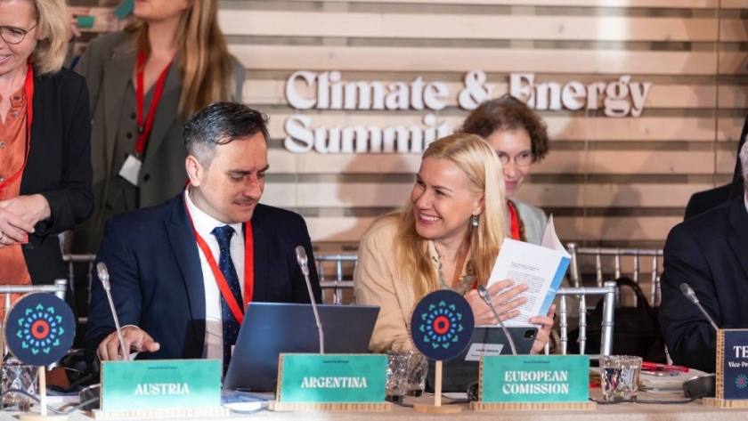Cabandié participó de la Cumbre Internacional de Clima y Energía