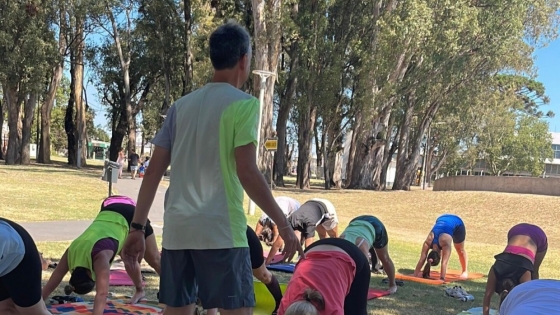 “Verano en Venado”: el profesor Soljan brindó una clase de Stretching en el “Venite al Parque”