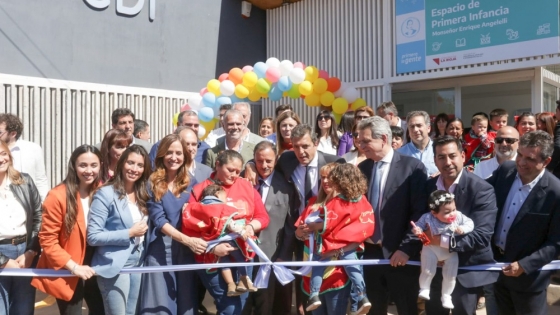 Quintela y Massa inauguraron un centro de Desarrollo Infantil en la zona sur