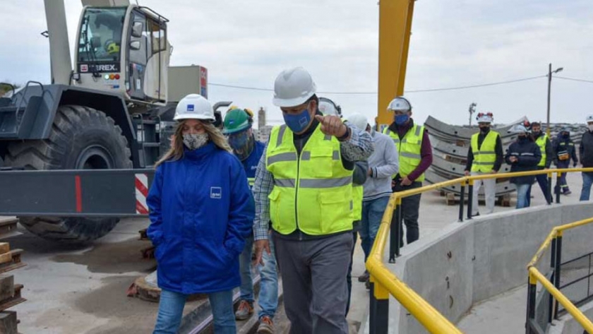 Malena Galmarini recorrió las obras del Sistema Agua Sur en Bernal que van a beneficiar a 2,5 millones de vecinos