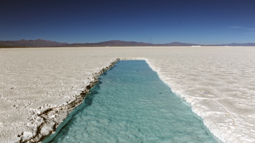 Salinas Grandes, el fascinante desierto de sal que atrae cada vez más a viajeros de todo el mundo