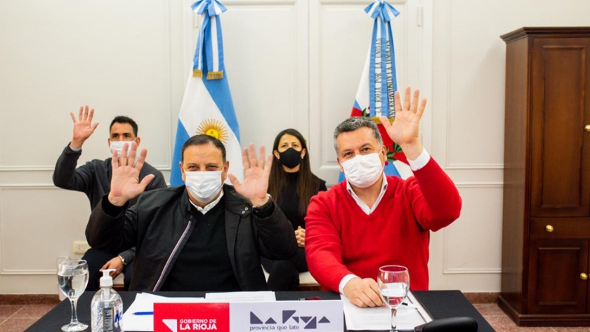 Ricardo Quintela: "Nuestra provincia es tierra de maravillas naturales que nos siguen sorprendiendo"