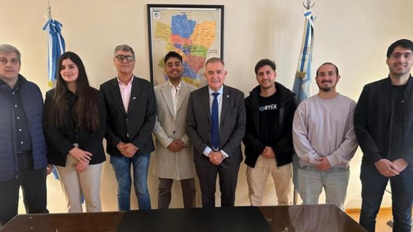 Jaldo impulsó el diálogo con emprendedores tecnológicos para fortalecer la economía del conocimiento