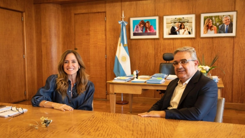 Tolosa Paz recibió al gobernador Jalil y a intendentes catamarqueños