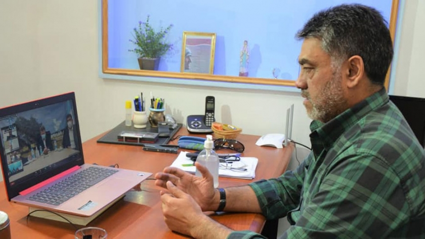 Viviendas y cloacas en La Adela: obras esperadas y generadoras de puestos laborales