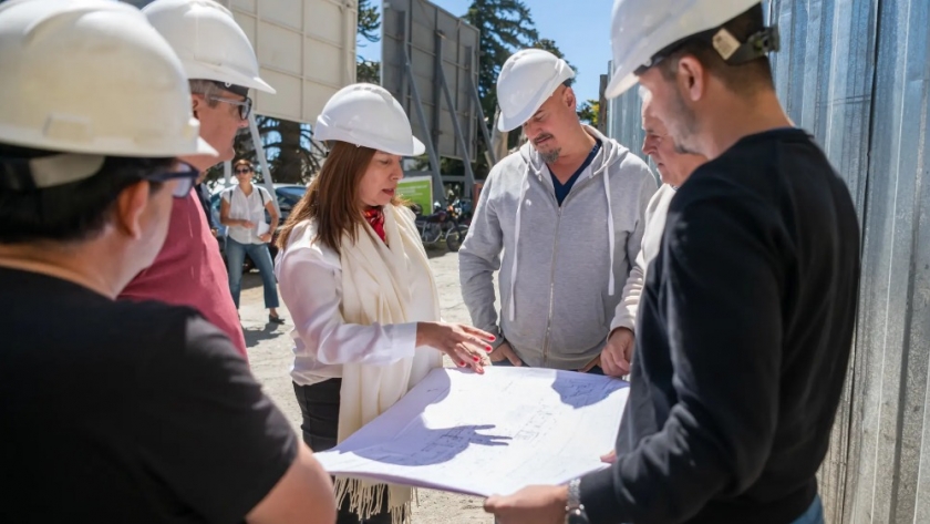 Carreras: “Estamos muy orgullosos por el avance de las obras del Hospital”