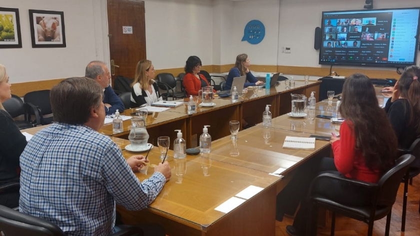 Se realizó un seminario taller sobre acciones para el control y la prevención de la Influenza aviar