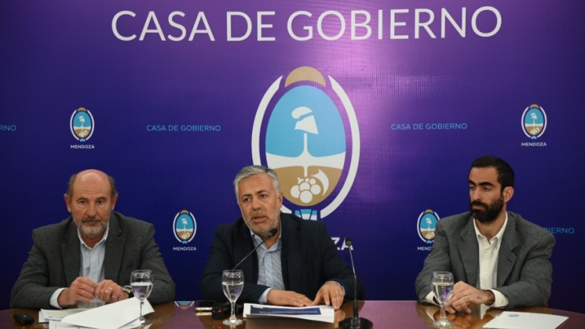 Cornejo anunció líneas de crédito inéditas por su magnitud y baja tasa de interés para el sector productivo