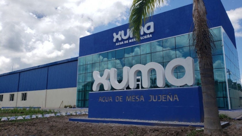 Realizan pruebas finales para la inauguración de la planta embotelladora de agua de mesa más moderna del NOA