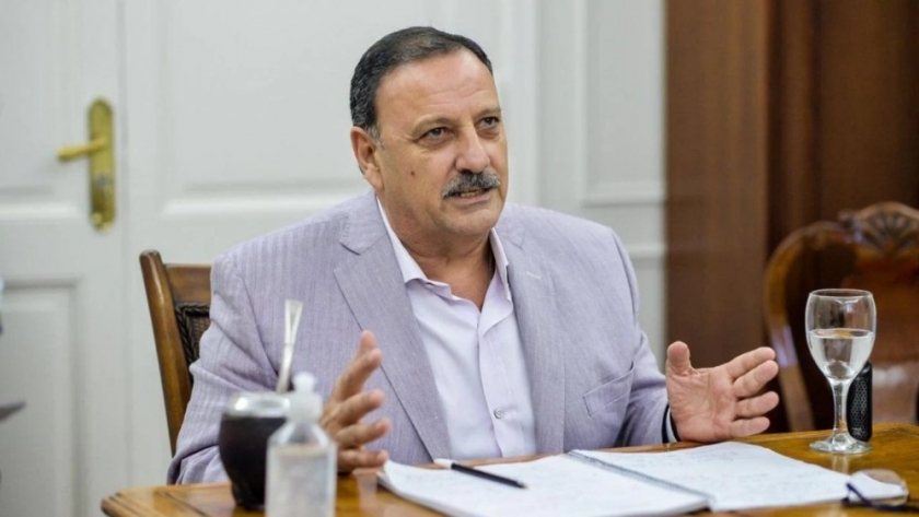 El gobernador Ricardo Quintela promulgó la Ley N° 10597 “Programa de los mil días”