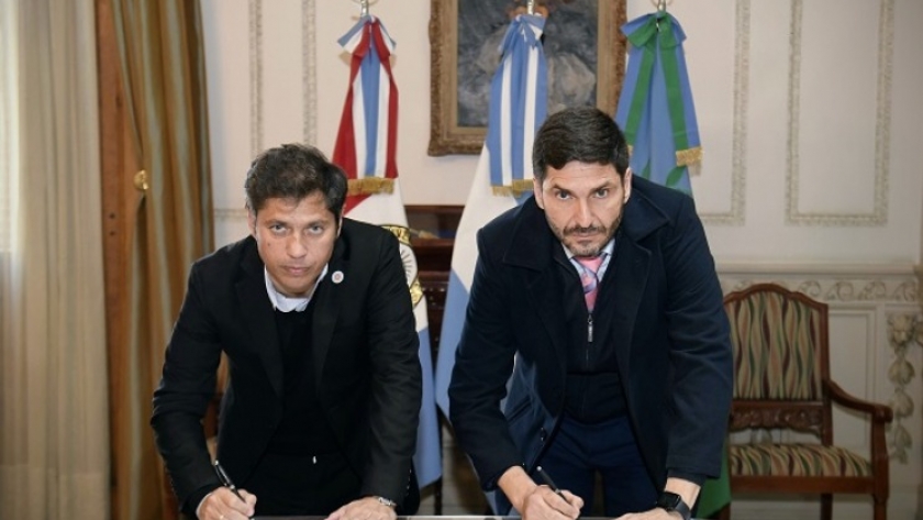 Kicillof y Pullaro firmaron un convenio para fortalecer el trabajo conjunto en la lucha contra el delito complejo
